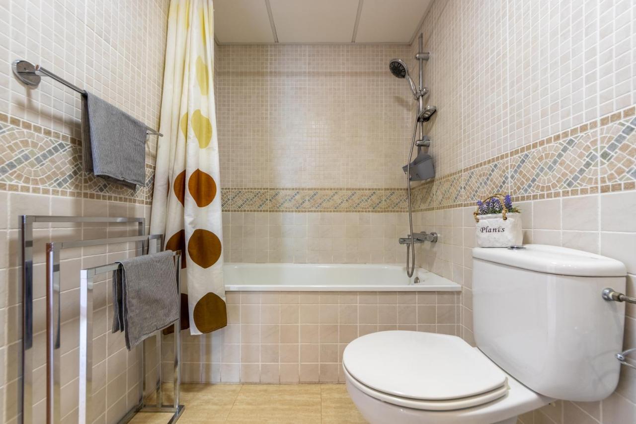 Homes & Go Tramuntana Salou Bagian luar foto